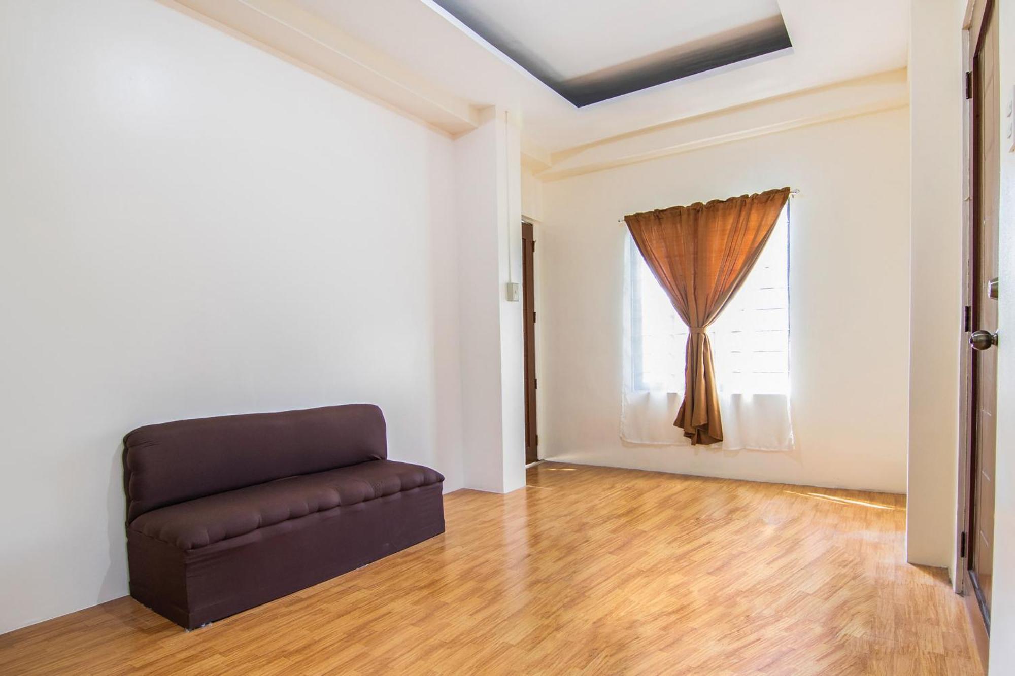 Oyo 431 Apollo 11 Apartelle Pasay Bagian luar foto